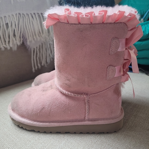 Girl uggs - Picture 3 of 7